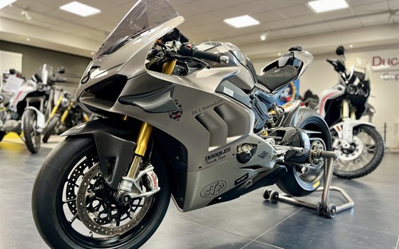 Gebrauchtmotorrad Ducati Panigale V4 S - Bild 5