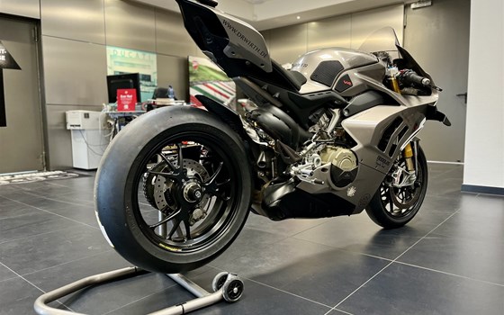 Gebrauchtmotorrad Ducati Panigale V4 S - Bild 7