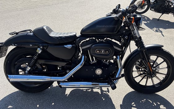 Gebrauchtmotorrad Harley-Davidson Sportster XL 883 N Iron - Bild 1