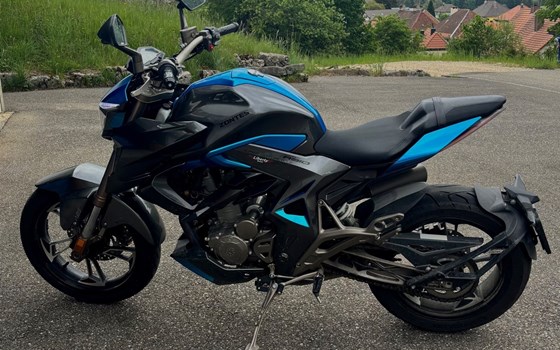 Motorrad Occasion Zontes 310 R - Bild 3