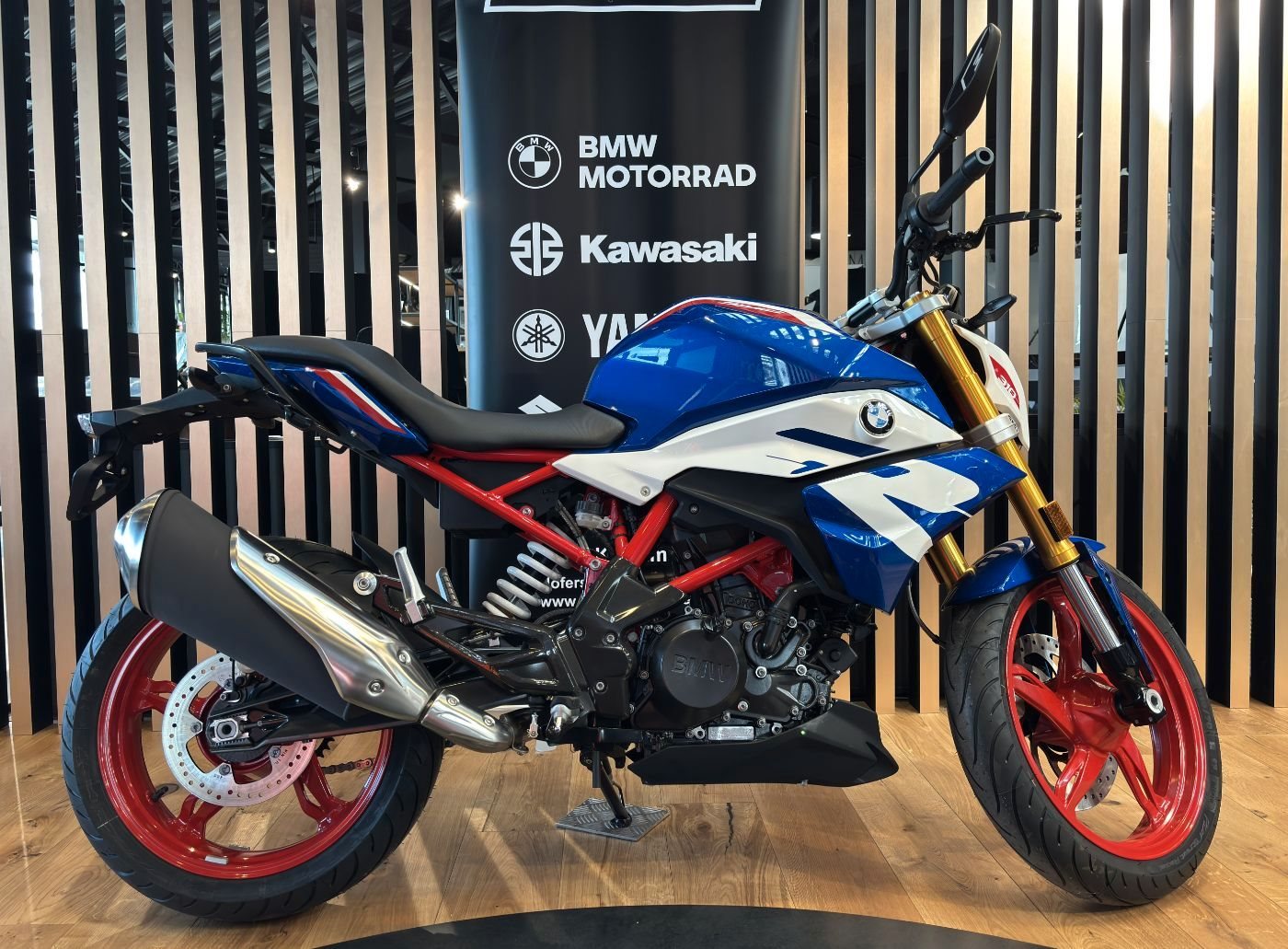 BMW G 310 R