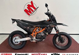 Neumotorrad KTM 690 SMC R