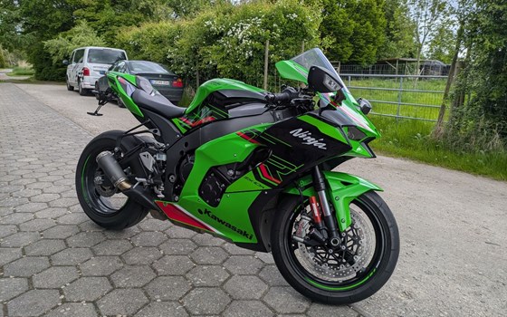 Gebrauchtmotorrad Kawasaki Ninja ZX-10R - Bild 10