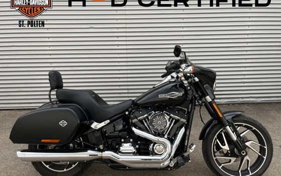 Gebrauchtmotorrad Harley-Davidson Softail Sport Glide FLSB - Bild 1