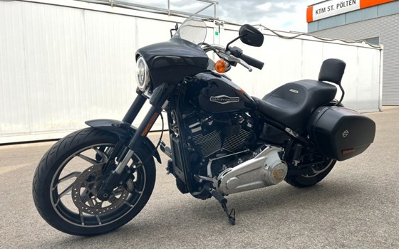Gebrauchtmotorrad Harley-Davidson Softail Sport Glide FLSB - Bild 10