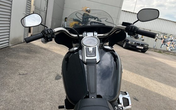 Gebrauchtmotorrad Harley-Davidson Softail Sport Glide FLSB - Bild 12