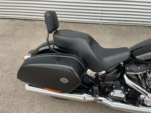 Harley-Davidson Softail Sport Glide FLSB (schwarz) - Bild 6