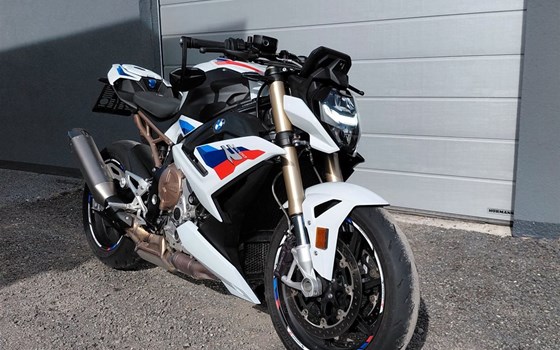 Gebrauchtmotorrad BMW S 1000 R - Bild 1