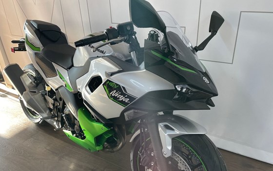 Gebrauchtmotorrad Kawasaki Ninja 7 Hybrid - Bild 4