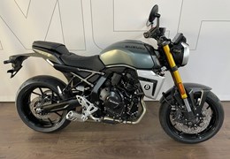 Neumotorrad Suzuki GSX-8T