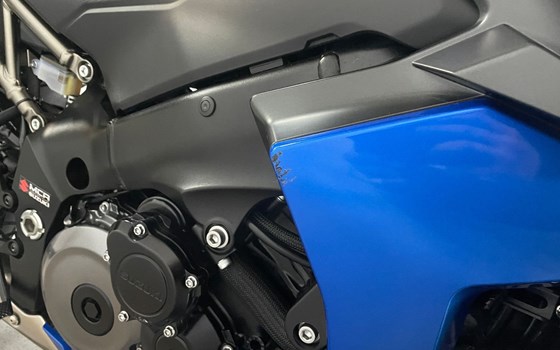 Gebrauchtmotorrad Suzuki GSX-S1000GT - Bild 6