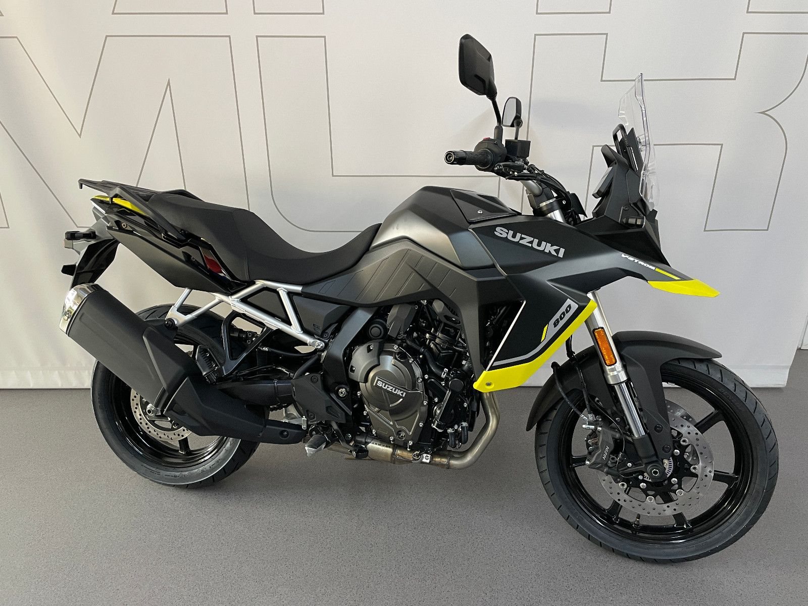 Suzuki V-Strom 800