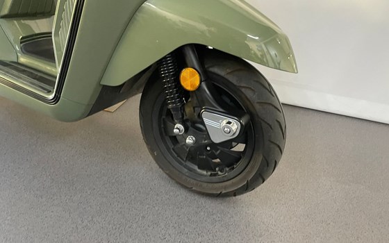 Gebrauchtmotorrad Lambretta X300 - Bild 3