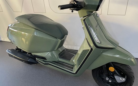 Gebrauchtmotorrad Lambretta X300 - Bild 4