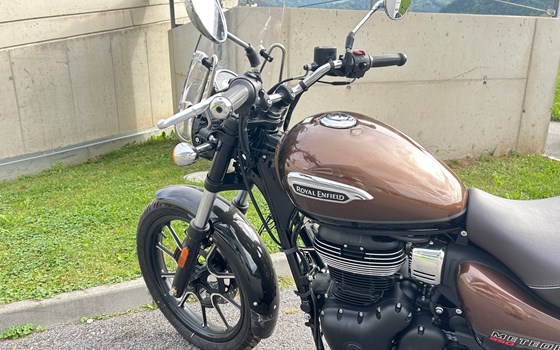 Gebrauchtmotorrad Royal Enfield Meteor 350 Supernova - Bild 7