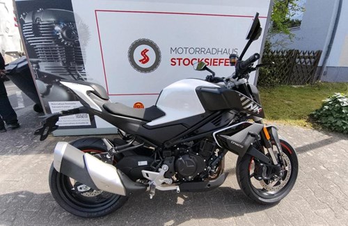 Neumotorrad CFMOTO 450NK