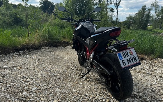 Gebrauchtmotorrad Honda CB750 Hornet - Bild 4