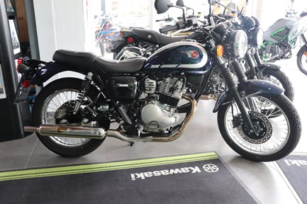 Kawasaki W230