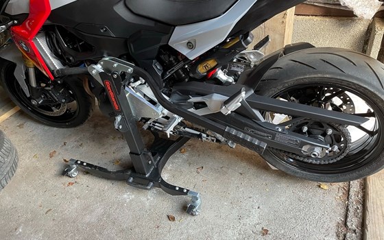 Gebrauchtmotorrad BMW F 900 R - Bild 4