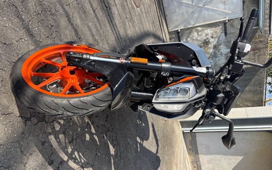 Gebrauchtmotorrad KTM 390 Duke - Bild 4