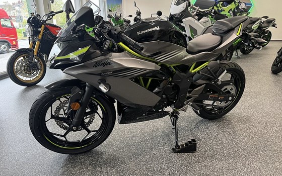 Neufahrzeug Kawasaki Ninja 125 - Bild 3