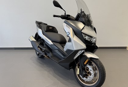 Neumotorrad