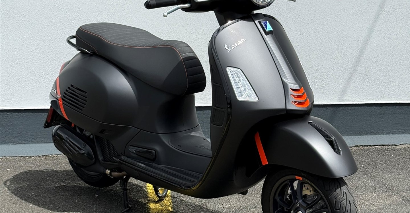 Angebot Vespa GTS 125 Super Sport