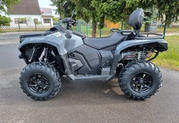 Neumotorrad Can-Am OUTLANDER DPS 700