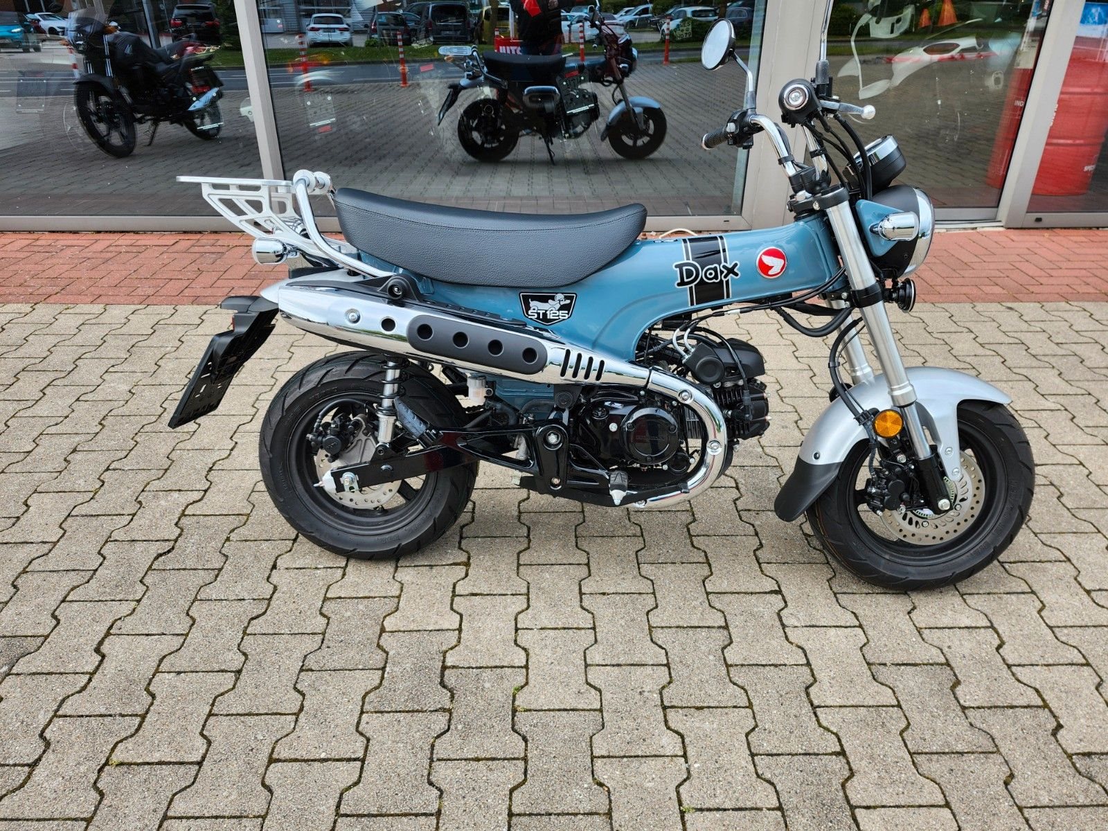 Honda Dax 125