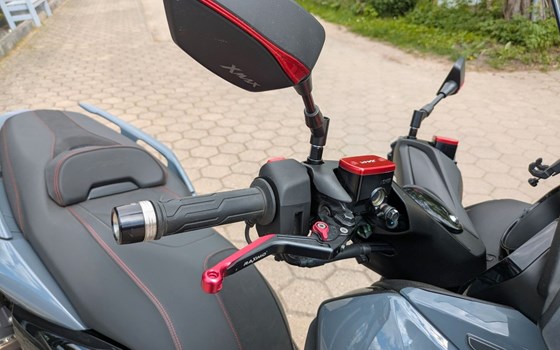 Gebrauchtmotorrad Yamaha XMAX 300 Tech MAX - Bild 10