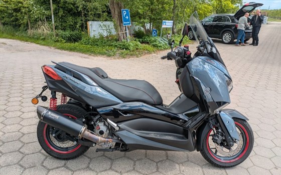 Gebrauchtmotorrad Yamaha XMAX 300 Tech MAX - Bild 4