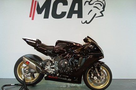 Yamaha R1