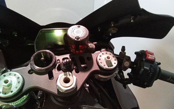 Gebrauchtmotorrad Yamaha R1 - Bild 10