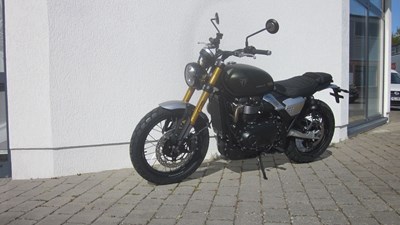 Scrambler 900