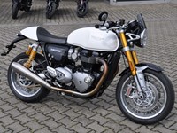 Gebrauchtmotorrad Triumph Thruxton 1200R