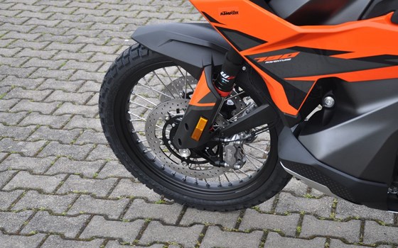 Gebrauchtmotorrad KTM 790 Adventure - Bild 11