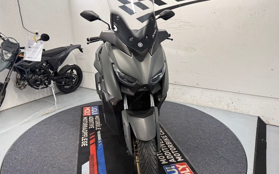 Gebrauchtmotorrad Yamaha XMAX 300 Tech MAX - Bild 11
