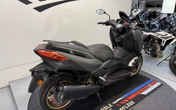 Gebrauchtmotorrad Yamaha XMAX 300 Tech MAX - Bild 9