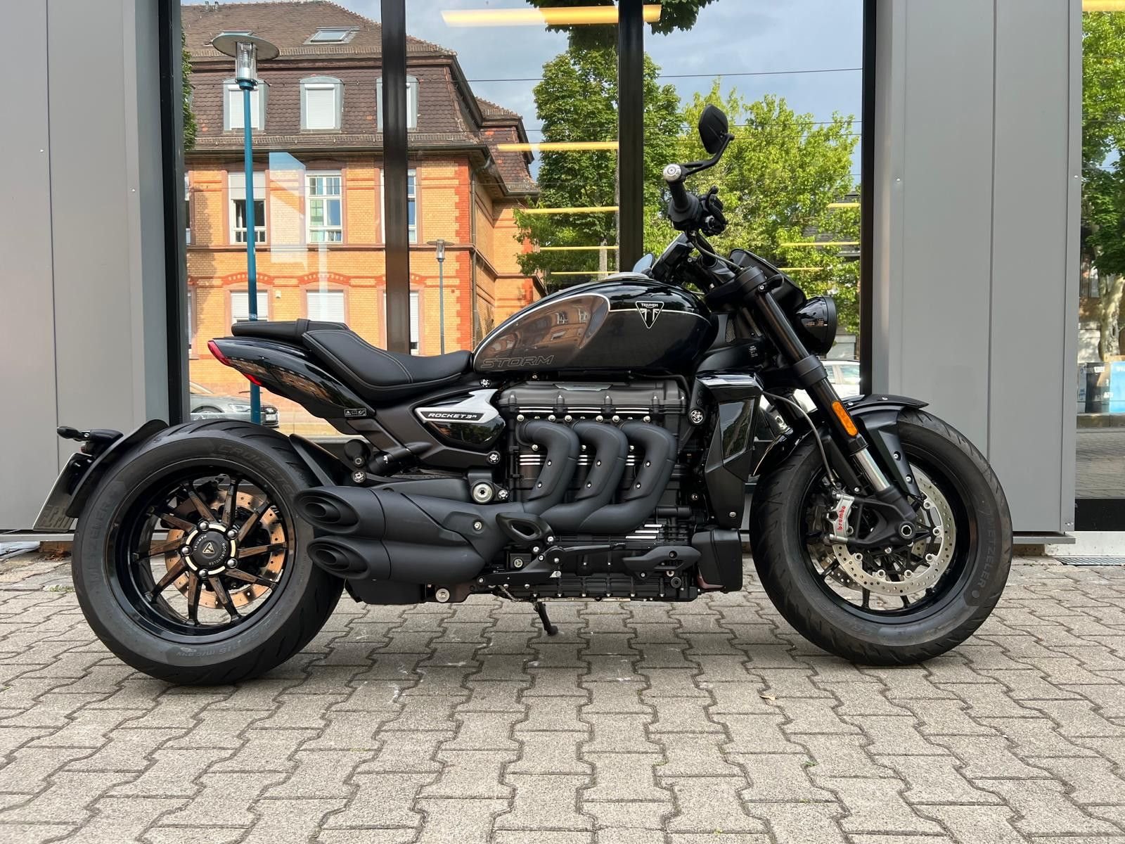 Triumph Rocket 3 Storm R