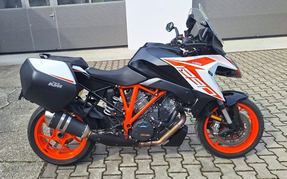 Gebrauchtmotorrad KTM 1290 Super Duke GT - Bild 2