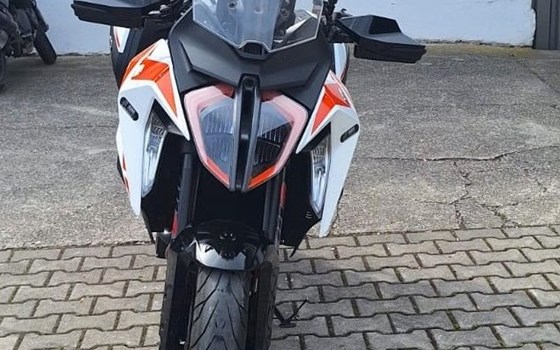 Gebrauchtmotorrad KTM 1290 Super Duke GT - Bild 7