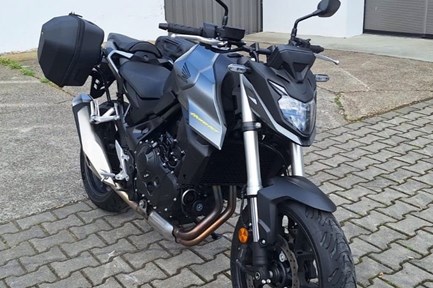 Honda CB750 Hornet
