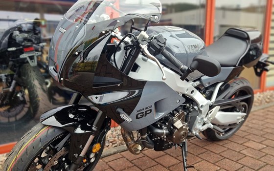 Gebrauchtmotorrad Yamaha XSR900 GP - Bild 8