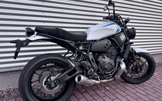 Gebrauchtmotorrad Yamaha XSR700 - Bild 8
