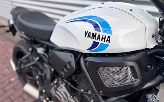 Gebrauchtmotorrad Yamaha XSR700 - Bild 9
