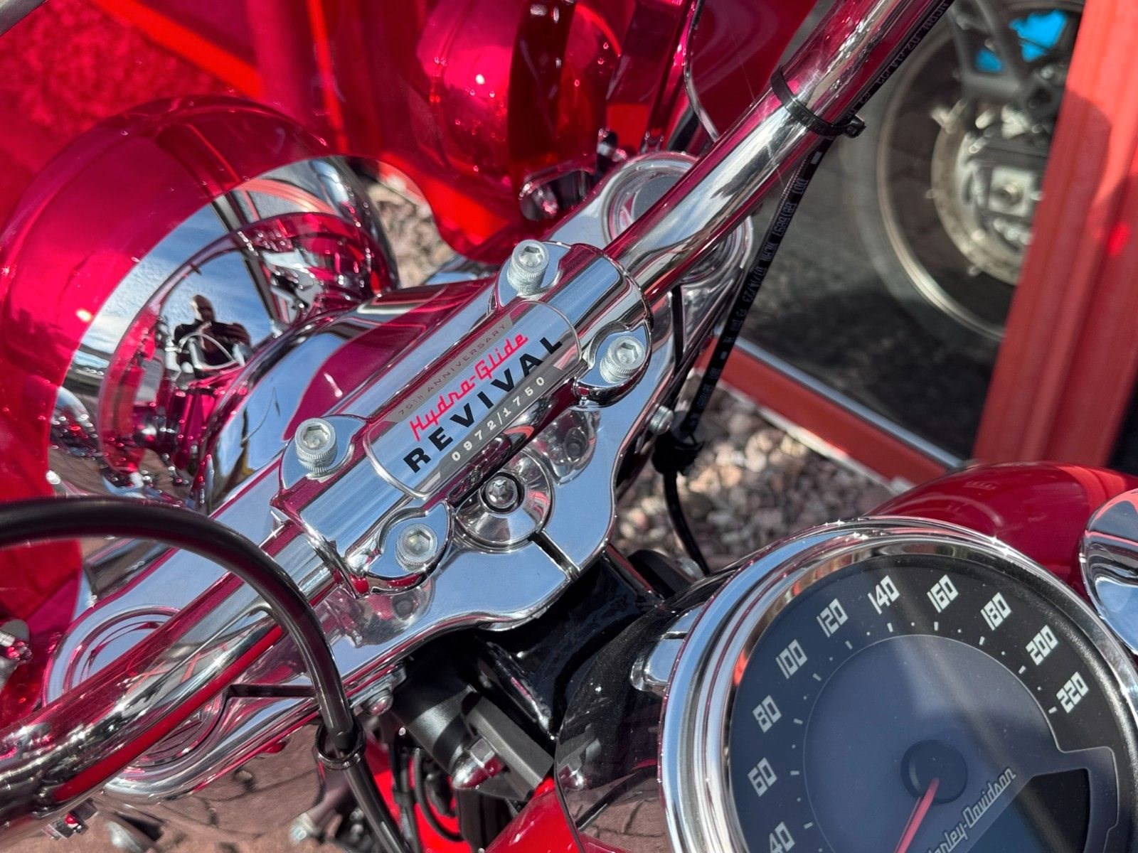 Harley-Davidson Hydra Glide Revival