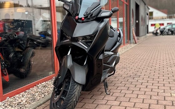 Neufahrzeug Yamaha XMAX 300 Tech MAX+ - Bild 14
