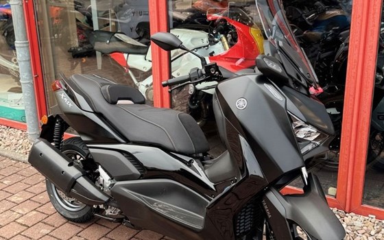 Neufahrzeug Yamaha XMAX 300 Tech MAX+ - Bild 2