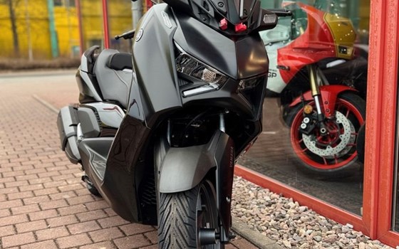 Neufahrzeug Yamaha XMAX 300 Tech MAX+ - Bild 4