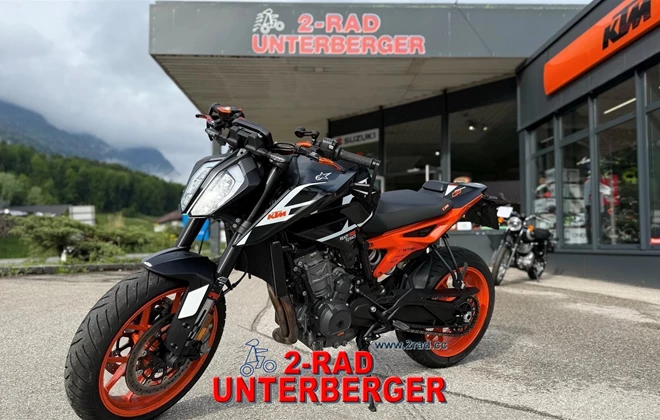 KTM 890 Duke GP